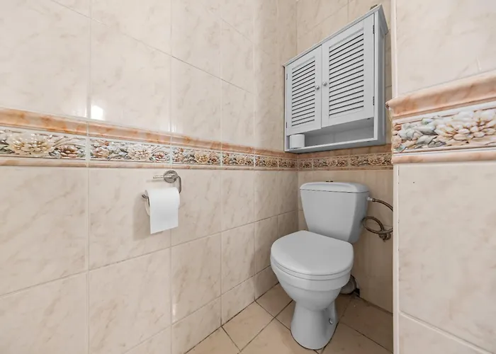 Big 4-room Spacious Apartment *