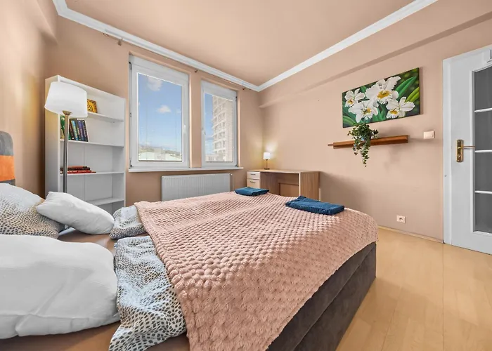 Apartment Big 4-room Spacious Pressburg
