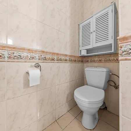 Big 4-room Spacious Lejlighed *
