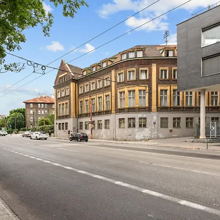 Big 4-room Spacious * 브라티슬라바